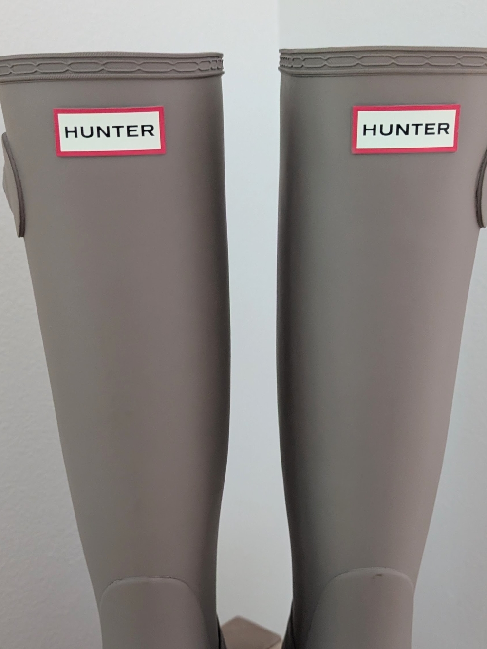 NWT Hunter Original Matte Knee-High Waterproof Rain Boots in Natural Taupe - 9 - Picture 11 of 16
